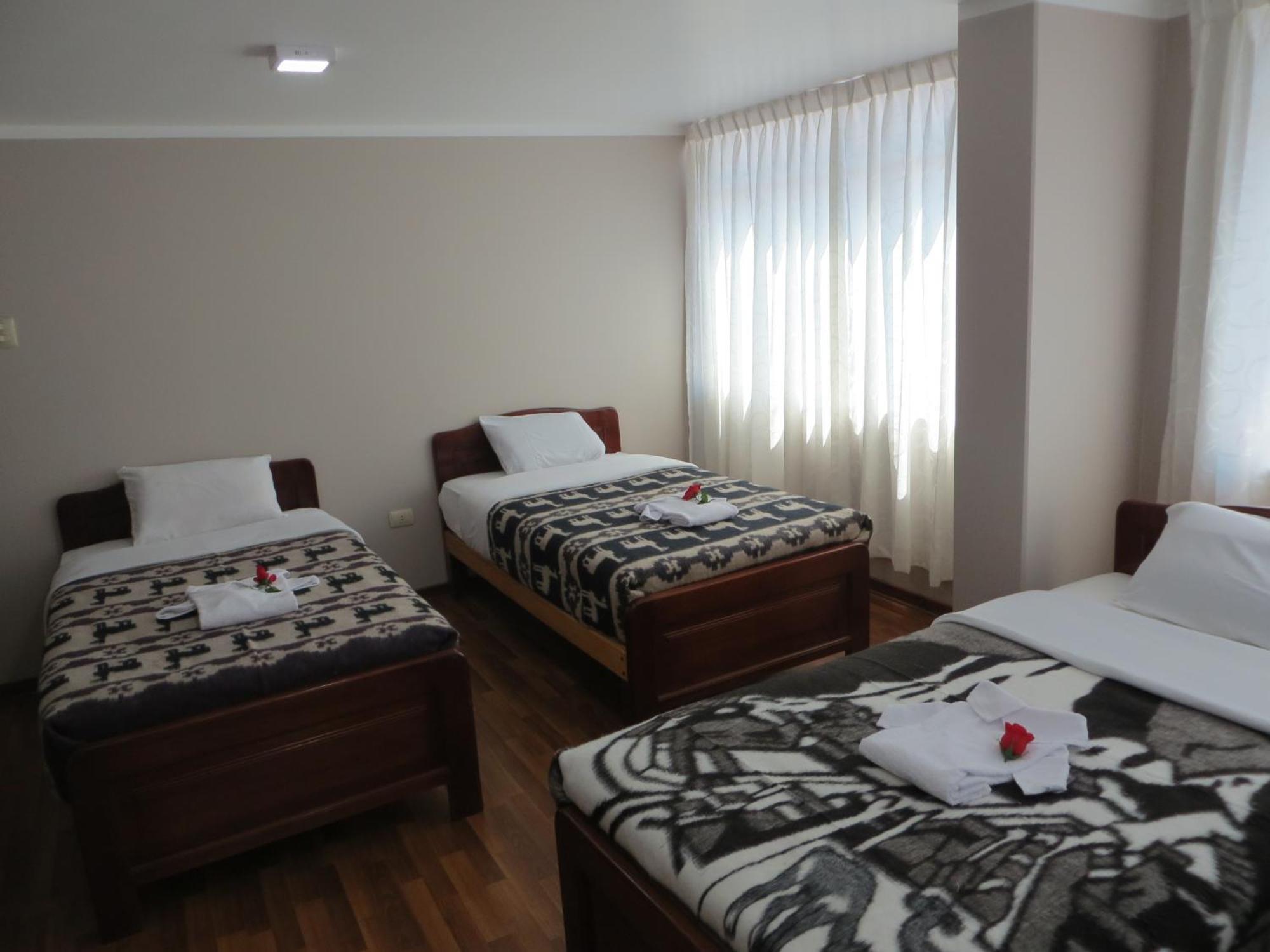 Hotel La Casa De Yoni Puno Esterno foto