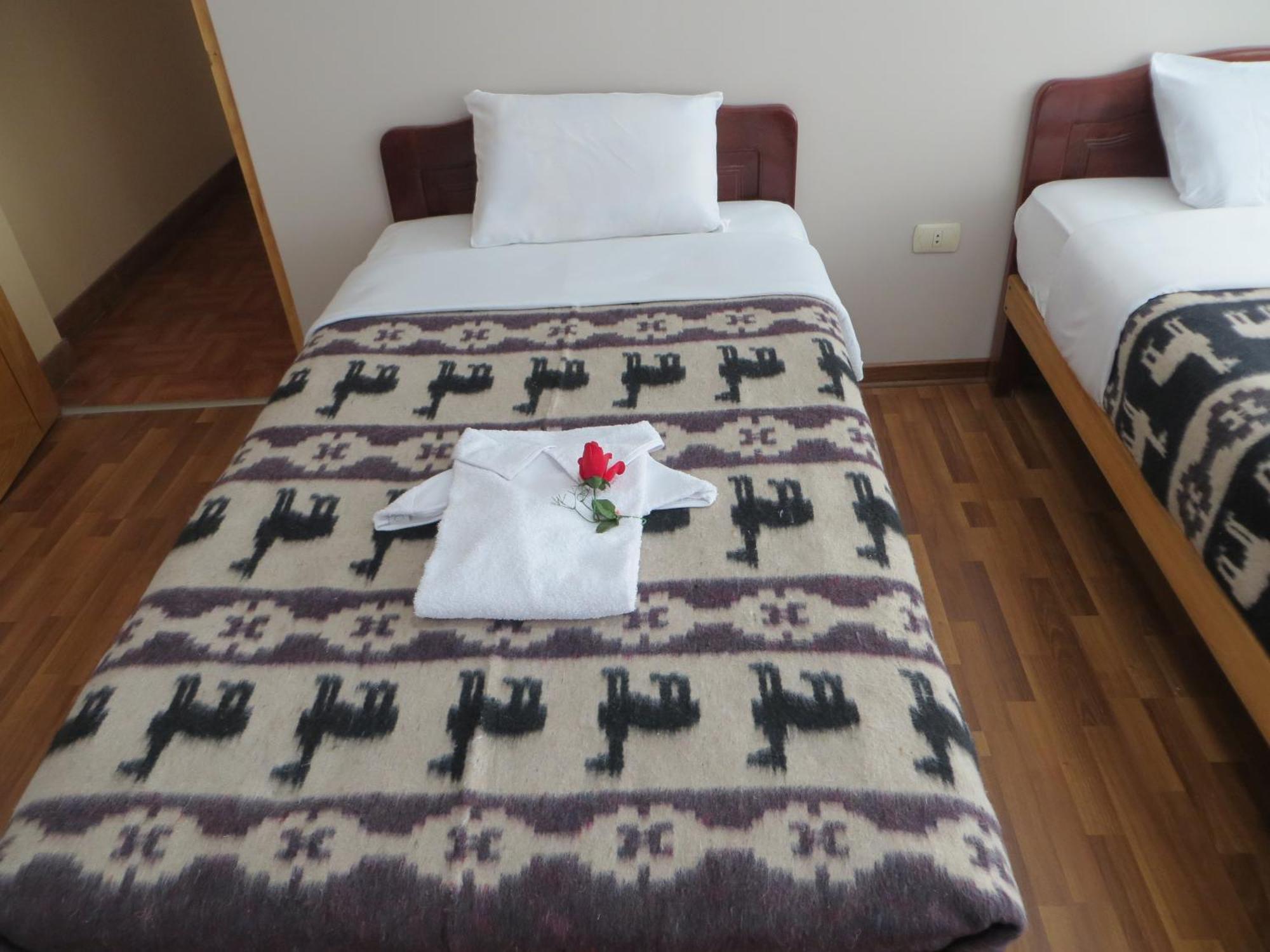 Hotel La Casa De Yoni Puno Esterno foto