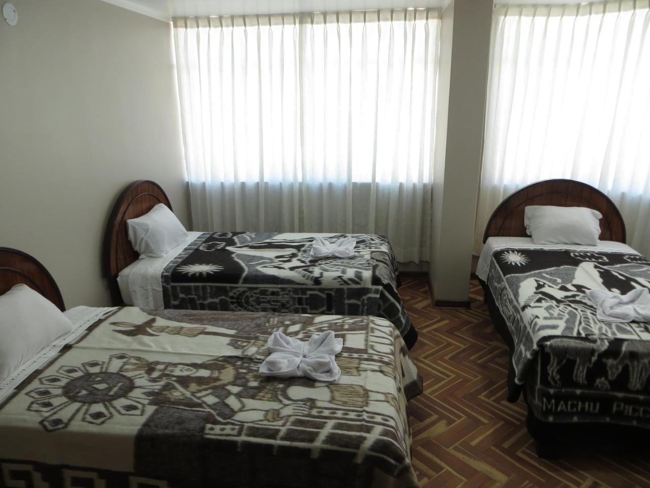 Hotel La Casa De Yoni Puno Esterno foto