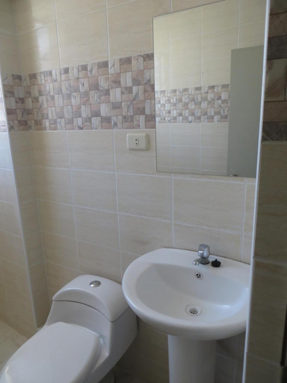 Hotel La Casa De Yoni Puno Esterno foto