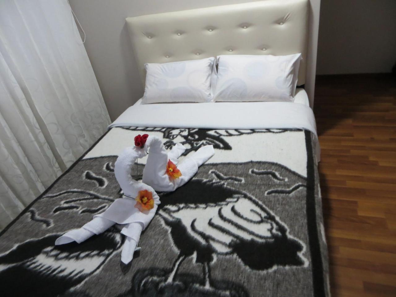 Hotel La Casa De Yoni Puno Esterno foto